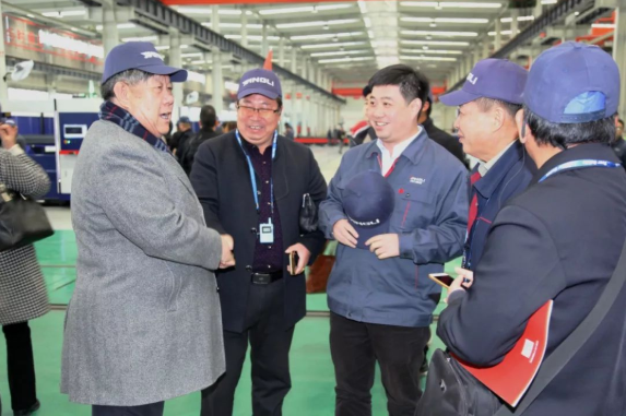 聚焦“116工程”盛會(huì)！中國(guó)工業(yè)新聞網(wǎng)重點(diǎn)報(bào)道揚(yáng)力創(chuàng)新成果發(fā)布！