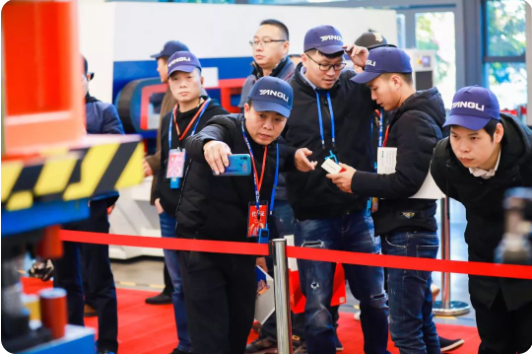 揚(yáng)力集團(tuán)成功舉辦2019年“116工程”創(chuàng)新成果發(fā)布暨客戶聯(lián)誼會(huì)！